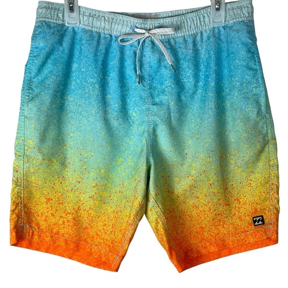 Billabong Laybacks Swim Trunks Men’s Size M – Orange Blue Gradient Board Shorts - Picture 1 of 11